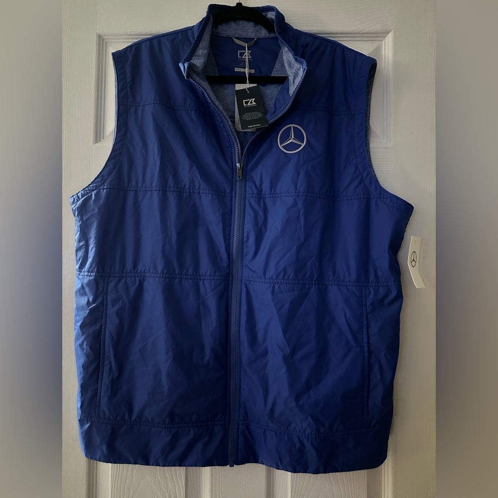 🆕 Mercedes Benz Men Full Zip Vest size XL